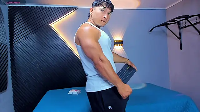 Horny nick18 online show from 24, 3, 2026