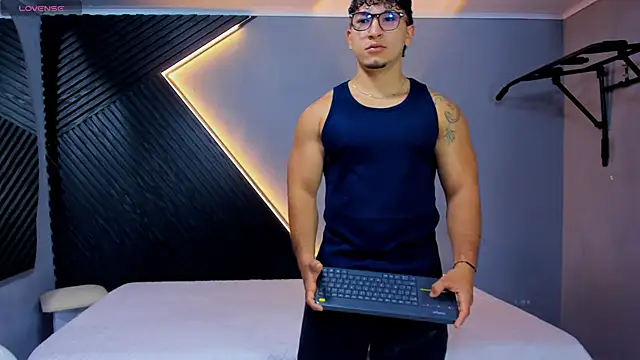 Horny nick18 online show from 4, 5, 2026