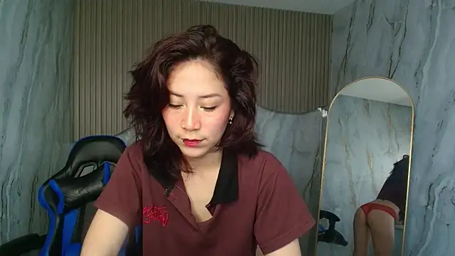 valentina r  online show from 8, 11, 2025