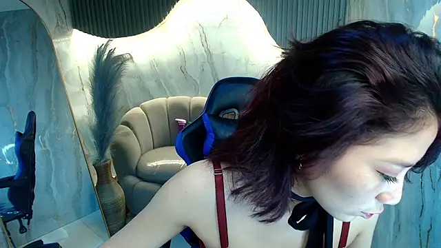 valentina r  online show from 6, 11, 2025