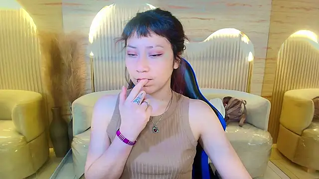 valentina r  online show from 8, 3, 2026