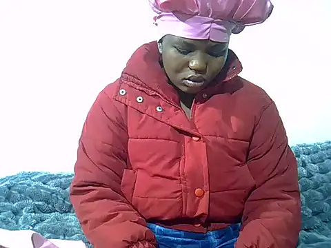 SweetHoney21  online show from 17, 5, 2026