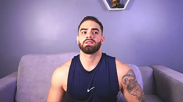 Paul Phoenix online show from 2, 11, 2025