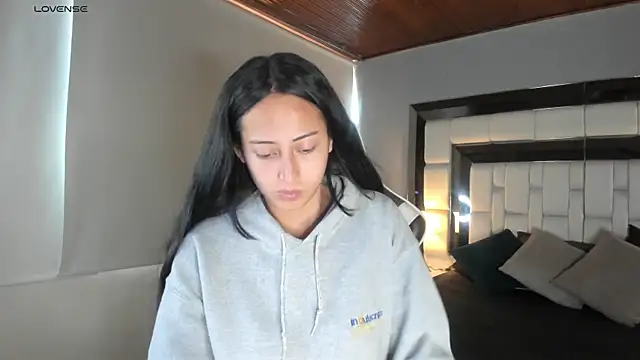 Adhara7 online show from 17, 9, 2025