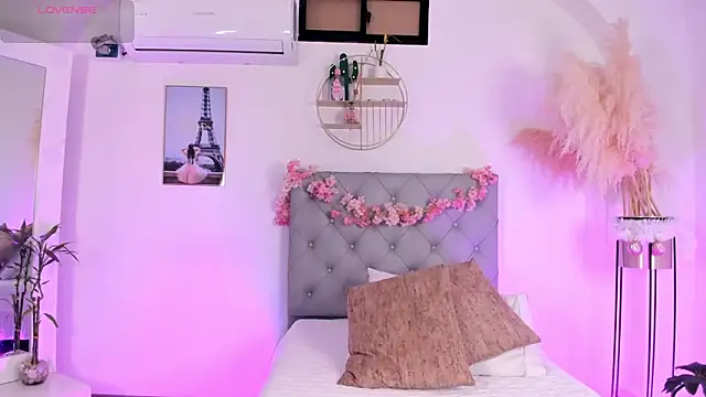 MartinnaGreco online show from 15, 12, 2025