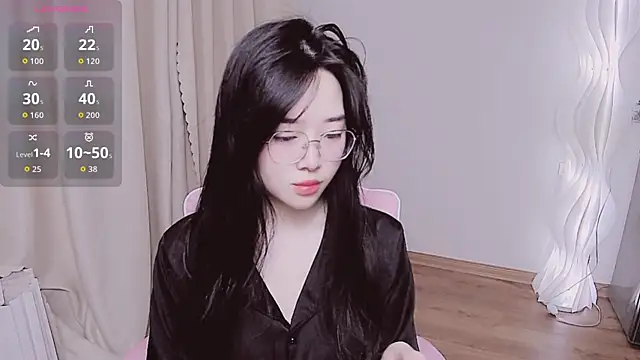 Snapshot of Miu-999 chatting on 2, 12, 2025 Miu-999 online show from 2, 12, 2025