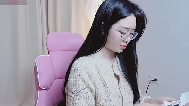 Snapshot of Miu-999 chatting on 27, 2, 2026 Miu-999 online show from 27, 2, 2026