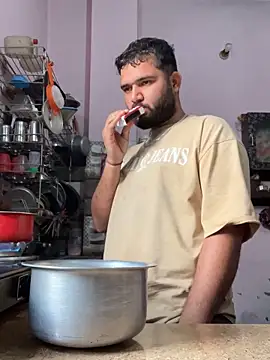 amitsharma7868 online show from 9, 2, 2026