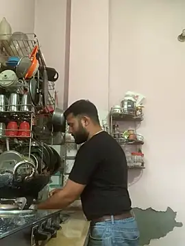 amitsharma7868 online show from 13, 3, 2026