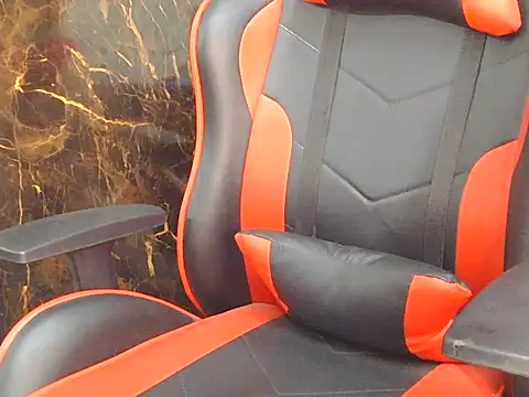 Snapshot of niya-cute chatting on 10, 9, 2025 niya-cute online show from 10, 9, 2025