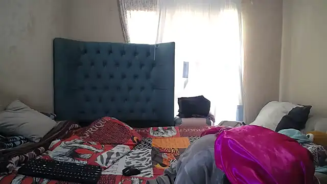 EbonyEssence online show from 27, 4, 2026