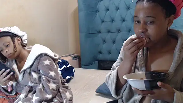 EbonyEssence online show from 18, 5, 2026