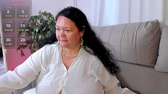 Snapshot of sandra_jackson chatting on 7, 7, 2026 sandra jackson online show from 7, 7, 2026