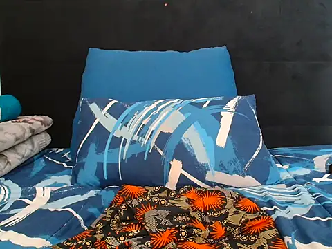 CreamySexyPussy online show from 14, 10, 2025