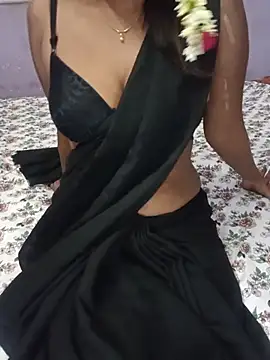 Snapshot of Tamil_kavinila chatting on 7, 7, 2026 Tamil kavinila online show from 7, 7, 2026