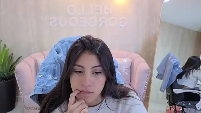 Zoe Blaze A online show from 4, 11, 2025