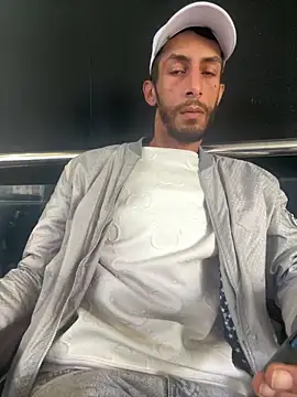 Yasar-Xxxl online show from 18, 5, 2026