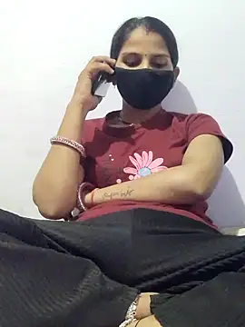 poojam93 online show from 17, 10, 2025