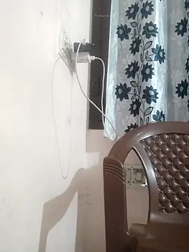 poojam93 online show from 3, 3, 2026