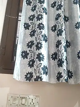 poojam93 online show from 1, 3, 2026