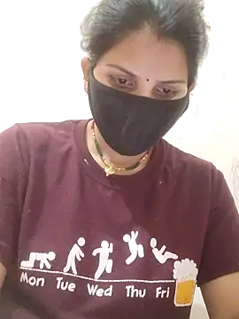 poojam93 online show from 14, 2, 2026