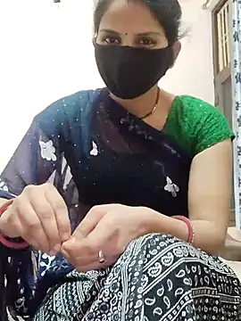 poojam93 online show from 4, 2, 2026