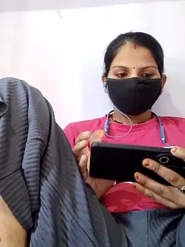 poojam93 online show from 7, 11, 2025