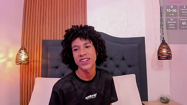 Snapshot of Johan_gz_ chatting on 14, 6, 2026 Johan gz online show from 14, 6, 2026