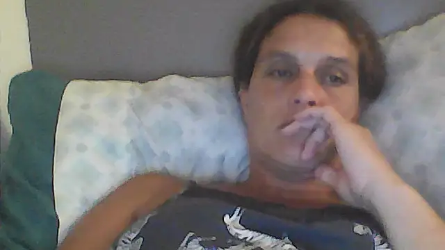 sarahkat86 online show from 16, 2, 2026