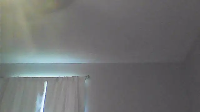 sarahkat86 online show from 11, 4, 2026