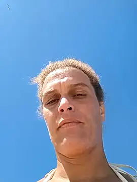 sarahkat86 online show from 2, 11, 2025