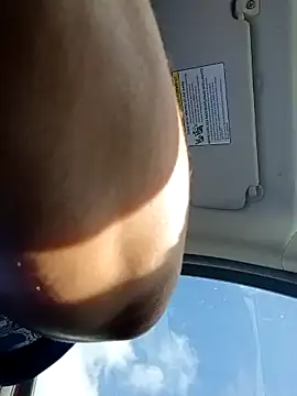 sarahkat86 online show from 3, 10, 2025