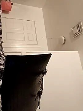 sarahkat86 online show from 14, 2, 2026