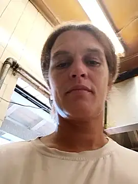 sarahkat86 online show from 14, 10, 2025