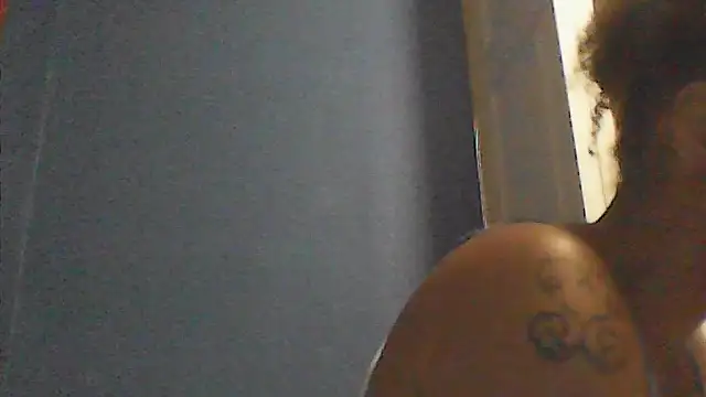 sarahkat86 online show from 29, 10, 2025