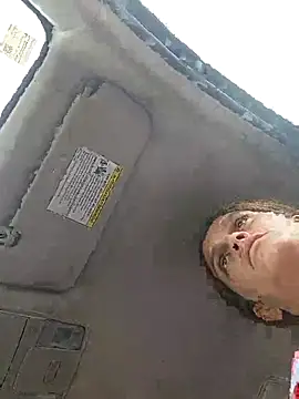 sarahkat86 online show from 12, 2, 2026