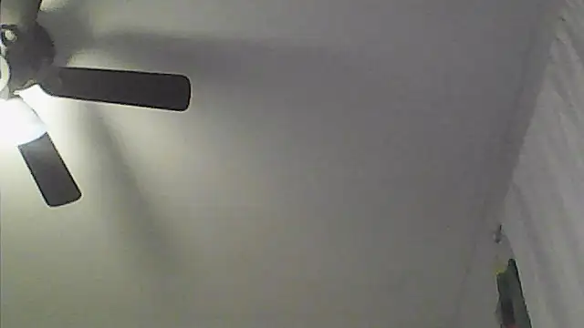 sarahkat86 online show from 9, 4, 2026