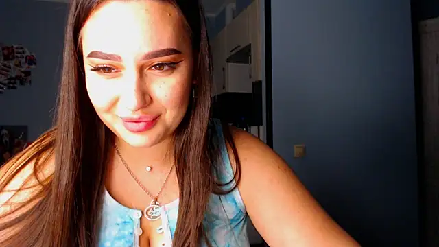 NikiWhite online show from 18, 9, 2025