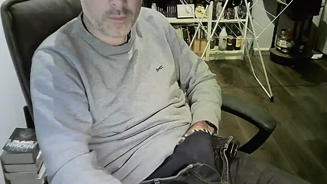 Chrisprngr online show from 17, 5, 2026