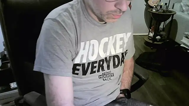 Chrisprngr online show from 24, 10, 2025