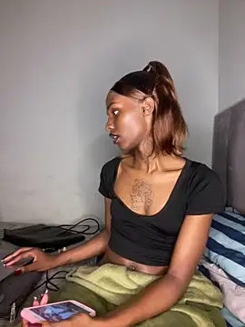 Trans fairy online show from 11, 4, 2026