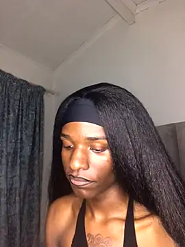 Trans fairy online show from 8, 10, 2025