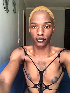 Trans fairy online show from 9, 9, 2025