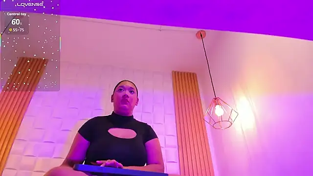 Snapshot of AriaBelle chatting on 17, 2, 2026 AriaBelle online show from 17, 2, 2026