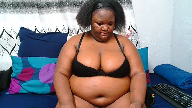 Snapshot of ChubbyBoobsxxx chatting on 17, 5, 2026 ChubbyBoobsxxx online show from 17, 5, 2026