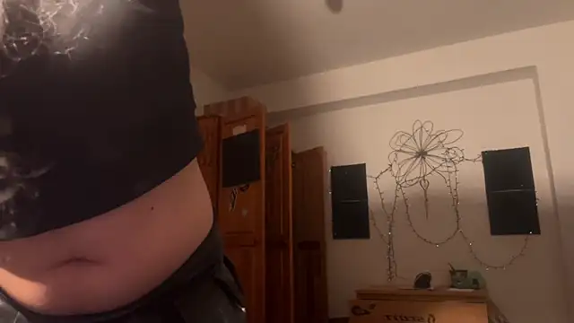 emilydee666 online show from 11, 1, 2026