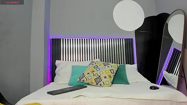 little lemmons  online show from 8, 3, 2026