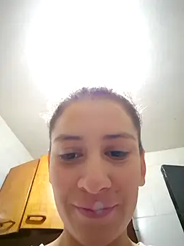 aytanna torrez online show from 18, 10, 2025