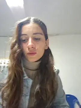 aytanna torrez online show from 29, 10, 2025