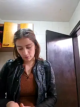 aytanna torrez online show from 9, 9, 2025